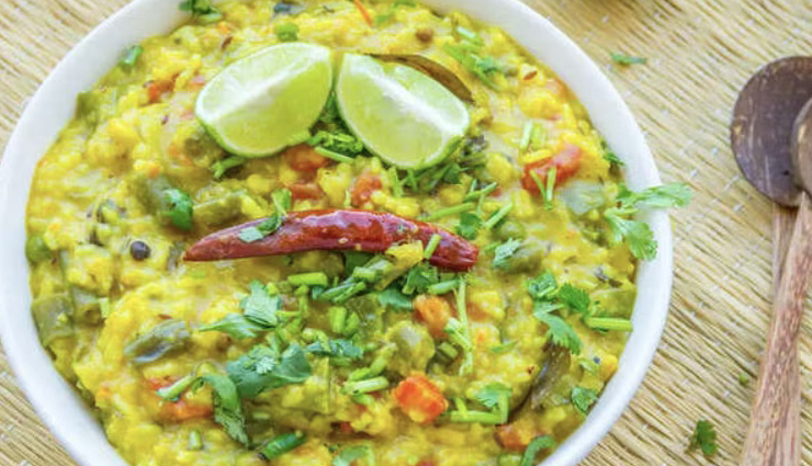 हर किसी के मुंह में घुल जाता हैं इन बिहारी व्यंजनों का स्वाद, आप भी जरूर चखें bihar cuisine,bihari food,famous dishes of bihar,traditional food of bihar,flavors of bihar,spices of bihar,regional cuisine of india,must-try dishes in bihar,bihari delicacies,authentic bihar cuisine