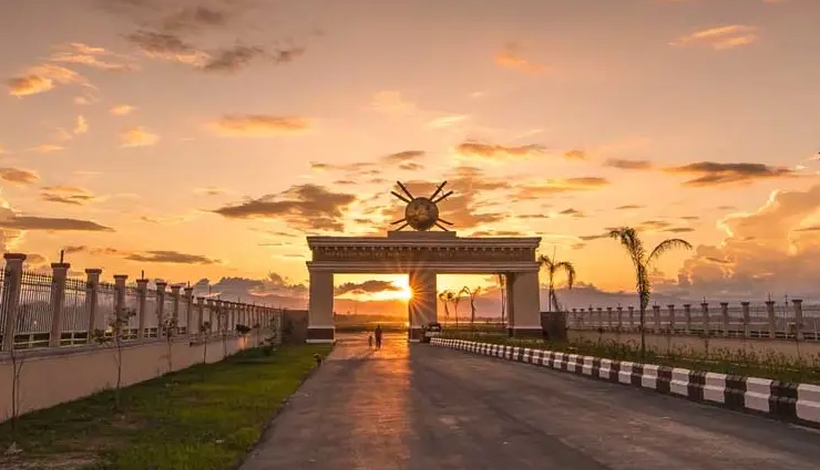 top places to visit manipur,unmissable destinations in manipur,essential sights in manipur,best tourist spots manipur,must-see places in manipur,exploring manipur attractions,key landmarks in manipur,hidden gems of manipur,tourist highlights manipur,iconic places in manipur