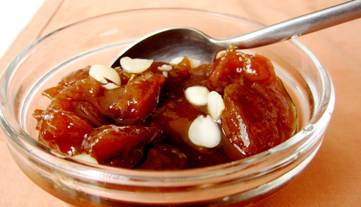 खास मेहमानों की पसंद है हैदराबाद की फेमस स्वीट डिश ‘खुबानी का मीठा’, खाकर हो जाते हैं खुश #Recipe