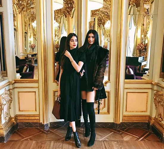 sridevis younger daughter khushi,khushi kapoor,hot looks of khushi,fashion tips from khushi kapoor,fashion tips