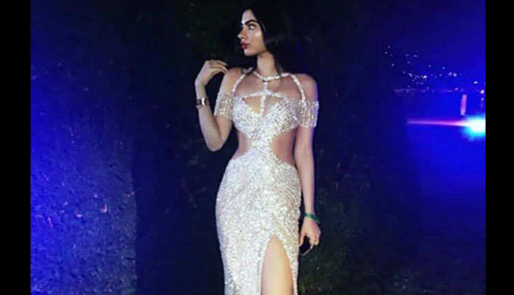 bollywood,sridevi,khushi kapoor,khushi kapoor trolled,khushi kapoor hot dress,khushi kapoor hot photo