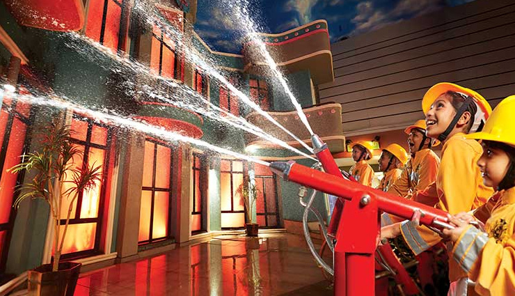 noida,noida tourist destinations,tourist destinations in noida,noida travel,holidays in noida,uttar pradesh tourism