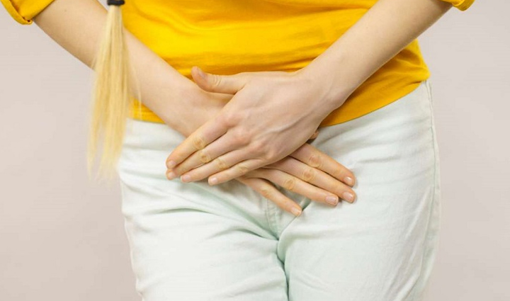 अपशिष्ट पदार्थों को शरीर से बाहर निकालने का काम करती है किडनी, ये संकेत मिलते ही हो जाएं सतर्क kidney function signs,recognizing kidney issues,warning signs of kidney problems,kidney health awareness,symptoms of kidney dysfunction,signs of kidney trouble,detecting kidney issues early,protecting kidney function,kidney disease warning signals,signs of impaired kidney function,monitoring kidney health,kidney health tips,understanding kidney warning signs,early detection of kidney problems,kidney disease awareness