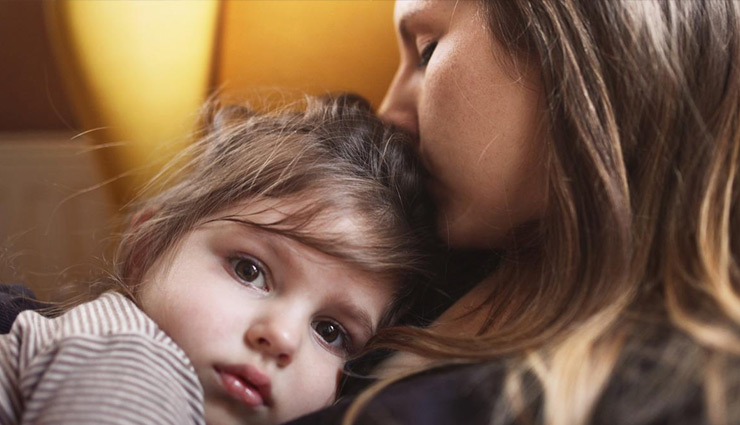 कोरोना काल में जरूरी है बच्चों के मानसिक स्वास्थ्य पर नजर रखना, इस तरह रखें ध्यान