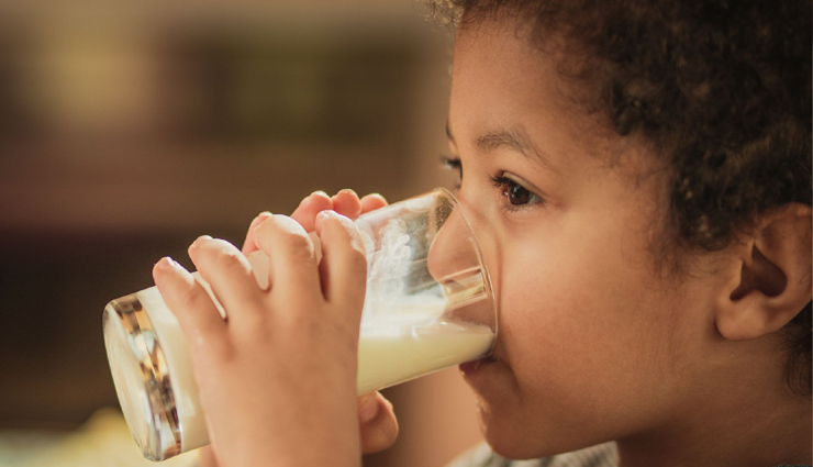 बच्‍चों को दूध के साथ मिलाकर दें ये चीजें, दोगुना मिलेगा पोषण और एनर्जी, इम्‍यूनिटी भी होगी बूस्ट