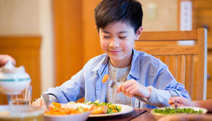 Tips To Get Your Kids To Eat Healthier