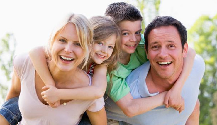 बच्चों का बातों को अनसुना करना बनती है बड़ी परेशानी, इन तरीकों की मदद से सुलझाए इसे