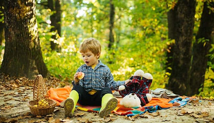 reasons kids should spend time in nature,kids care tips,kids in nature