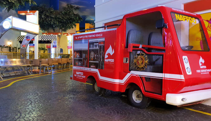 dubai attractions,things to do in dubai with children,kid-friendly activities in dubai,dubai time,img worlds of adventure,dubai parks and resorts,legoland dubai,legoland water park,motiongate,bollywood park,oli oli,kidzania,dubai aquarium,underwater zoo,dubai desert,camel ride,aquaventure water park,vr park,dubai dolphinarium,ski dubai,family-friendly activities in dubai,indoor snow world