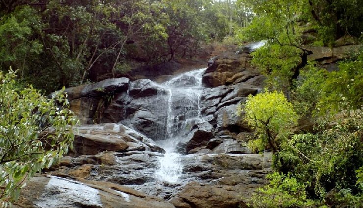 yercaud,yercaud tourism,yercaud travel guide,yercaud attractions,yercaud places to visit,tamil nadu tourism,tamil nadu hill stations,india hill stations,nature tourism,adventure tourism,family tourism,honeymoon destinations,indian travel,india tourism,travel blog,travel guide,travel tips