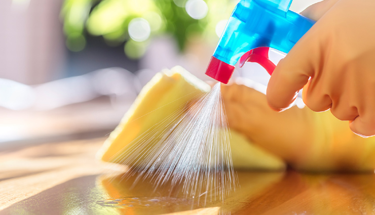 4 Solutions Effective To Kill COVID-19 Germs at Home