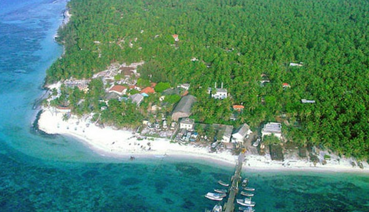 lakshadweep island advantages,unique features of lakshadweep,lakshadweep vs other islands,best island holiday destination,lakshadweep attractions,exotic islands in india,unexplored island paradises,lakshadweep travel benefits,why choose lakshadweep for holidays,island beauty of lakshadweep