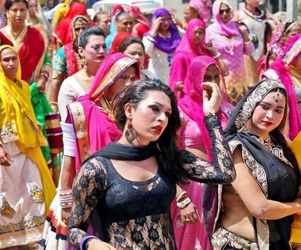 things no to donate,kinnar,astrology tips