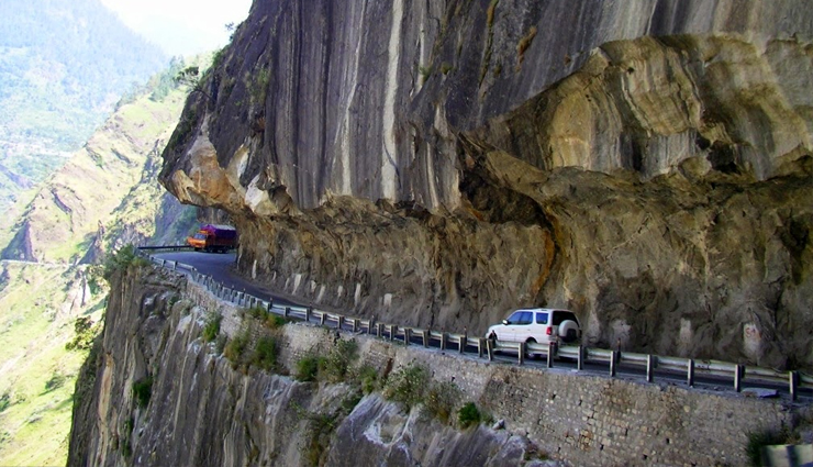 dangerous roads,dangerous roads to visit in india,india travel,travel guide,travel tips
