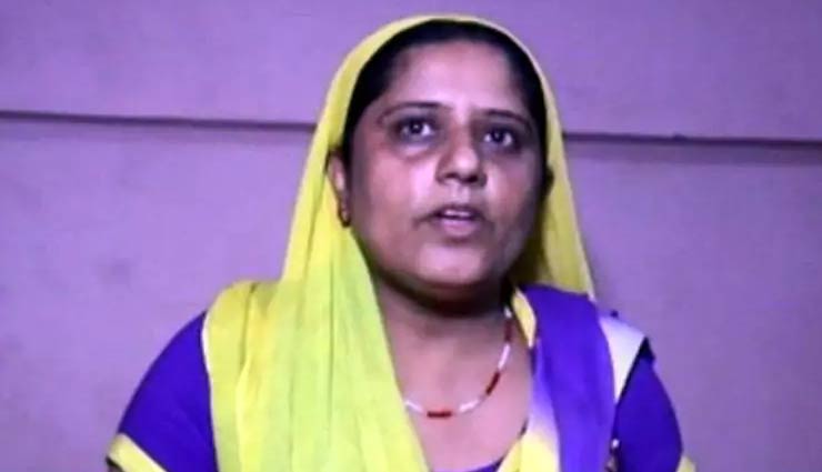 transgenders,transgenders news in hindi,cut,private part,young dancer,yamuna nagar,haryana,paonta sahib,crime,news,news in hindi