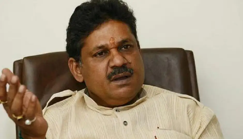 निशिकांत दुबे के घर से चल रहा पूरा खेल, TMC टूट पर सांसद कीर्ति आज़ाद का बड़ा बयान