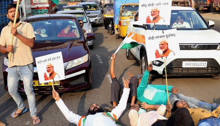 किसानों का देशव्यापी चक्का जाम शुरू; दिल्ली हिंसा मामले में 3 और गिरफ्तार