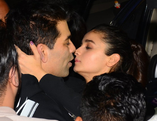 Kissing Reduces Blood Pressure- 5 Reason You Should Kiss More Often