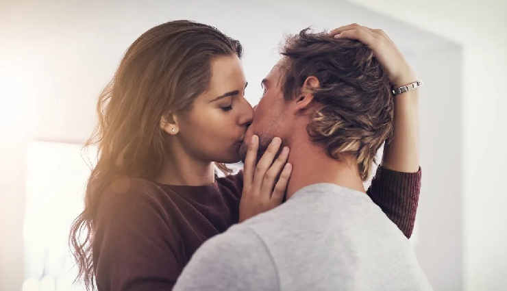 how to show love to your partner,tips to show affection in a relationship,romantic ways to show affection,how to make your partner feel loved,simple ways to show affection,best ways to show love,how to express affection to your partner,meaningful ways to show affection,how to demonstrate love and affection