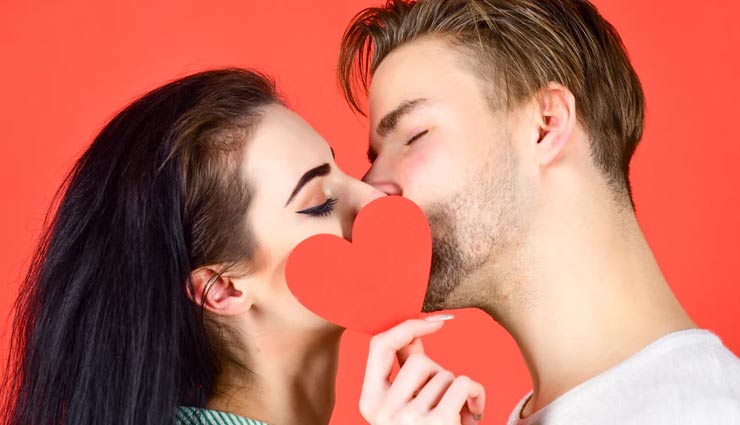 kisses for boyfriend,different types of kisses,kisses,intimacy tips,relationship tips
