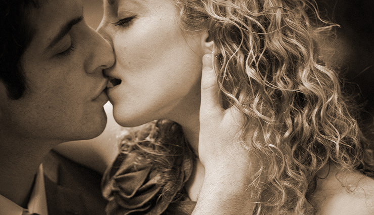 kiss day 2023,kiss day 2023 dangerous disease,infection due to kiss