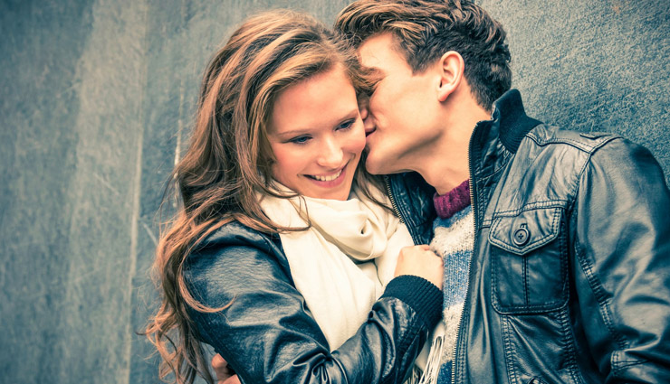 Valentines Special- Perfect Way To Kiss Your Partner To Make Them Crave For More