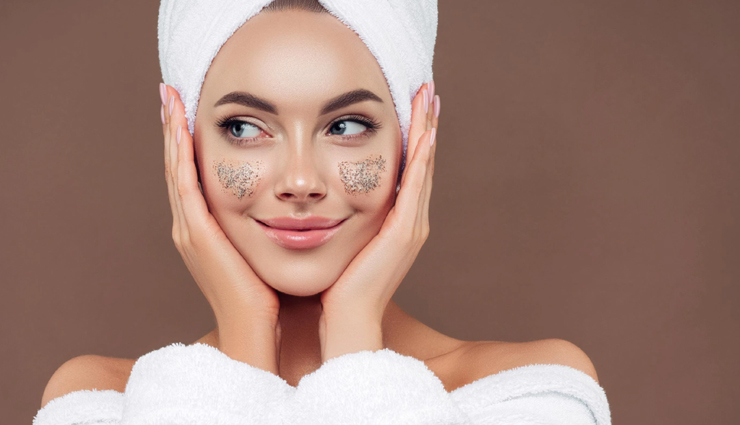 4 Kitchen Ingredients That Work as Amazing Beauty Regime