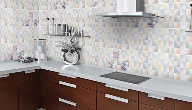 इन तरीकों से चमकाए किचन टाइल्स, मिलेगा दागों से छुटकारा