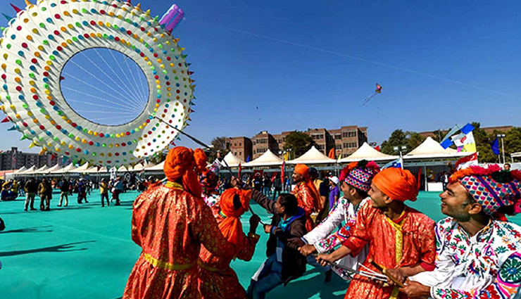 18 Winter Festival To Enjoy in India - lifeberrys.com