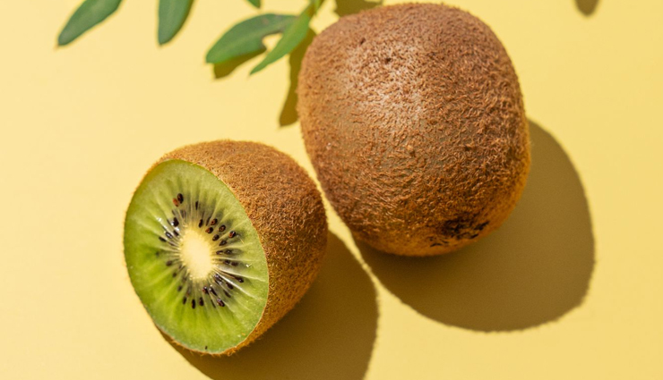 health benefits of kiwi,kiwi nutrition,kiwi for immunity,kiwi for digestion,kiwi for heart health,kiwi vitamin c,kiwi antioxidant benefits,kiwi for skin health,kiwi superfood,kiwi health advantages,benefits of eating kiwi,kiwi fiber content