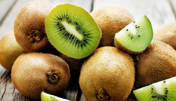 5 fruits for healthier teeth,fruits for healthy teeth,Health tips,healthy living,banana,kiwi,oranges,apples,Lemon,strawberries