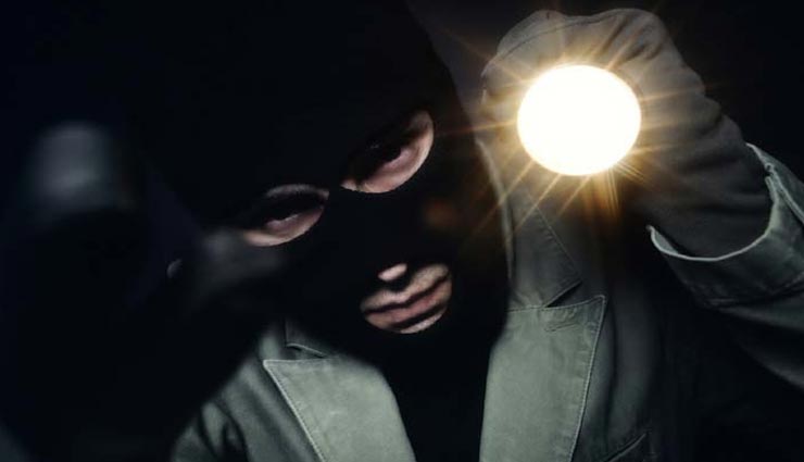 आप भी रखते हैं चोरी करने का शौक तो यहाँ पूरी होगी आपकी चाहत, हर घंटे के मिलेंगे 4500 रुपए