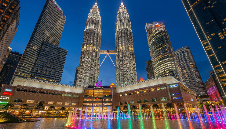 budget-friendly activities malaysia,free things to do in malaysia,affordable malaysia attractions,explore kuala lumpur for free,free attractions in langkawi,batu caves free entry,trekking in malaysia,malaysia colonial history,klcc fountains spectacle,free cultural performances malaysia,pewter crafting experience malaysia,free urban exploration kuala lumpur,langkawi free attractions,batu caves thaipusam festival,malaysia outdoor adventures,railway museum kuala lumpur,free entertainment in malaysia,langkawi beach escapades,free cultural experiences malaysia,royal selangor visitor center tour