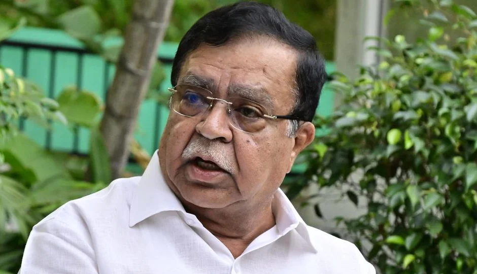 क्या मुसलमानों को भी नमाज पढ़ने के लिए लेनी होगी इजाज़त? कांग्रेस विधायक ने अपनी ही सरकार पर उठाए सवाल