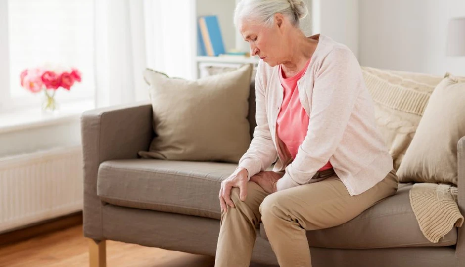 5 Effective Home Remedies to Treat Knee Pain in Older People