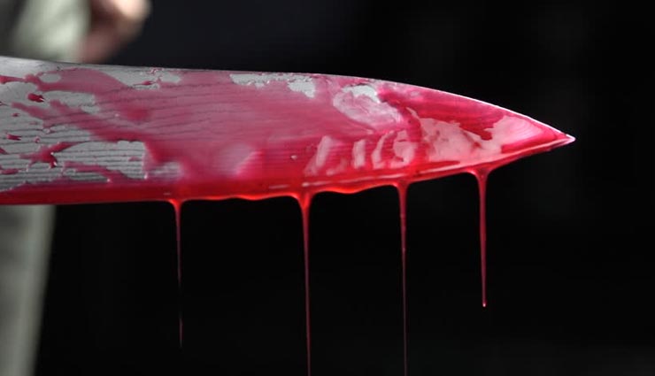 शराब के नशे में शख्स ने कर डाला यह काम, चारों और फैला खौफनाक मंजर, कराहते हुए दर्दनाक मौत