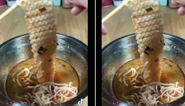 VIDEO : नूडल्स से बना डाला महिला ने स्कार्फ, किया चॉपस्टिक का इस्तेमाल 