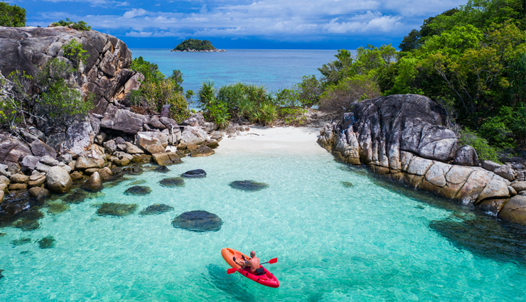 beautiful tropical island,best tropical island,the seychelles,the maldives,ko lipe,bali and the gili islands,fiji,tahiti,big island hawaii,the cook islands,curacao,the perhentian islands,travel,holidays,travel guide,travel tips