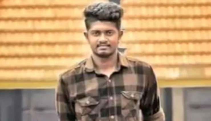 मंदिर का क्लर्क बना करोड़पति, 300 रुपए के टिकट पर खुली 12 करोड़ की लॉटरी