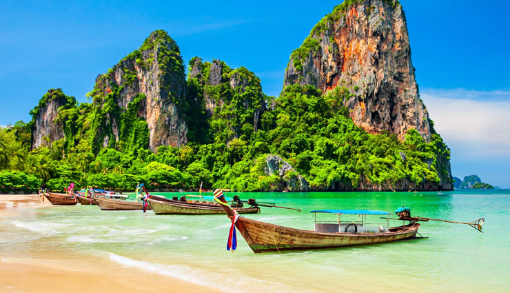 clearest water,world clearest water,places to enjoy world clearest water,travel,holidays