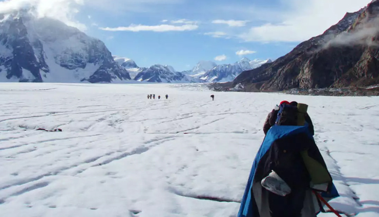 kashmir trekking adventures,best treks in kashmir,trekking routes in kashmir,scenic treks in kashmir,top trekking destinations in kashmir,kashmirs breathtaking trekking trails,hiking in the beautiful landscapes of kashmir,must-visit trekking spots in kashmir,himalayan trekking experiences in kashmir,kashmir trekking itineraries,trekking and camping in kashmir,kashmir trekking guides,high-altitude treks in kashmir,trekking during all seasons in kashmir,trekking and nature exploration in kashmir,best views on kashmir treks,trekking permits and regulations in kashmir,adventure tourism in kashmir,exploring the kashmir valley on foot,kashmir trekking safety tips