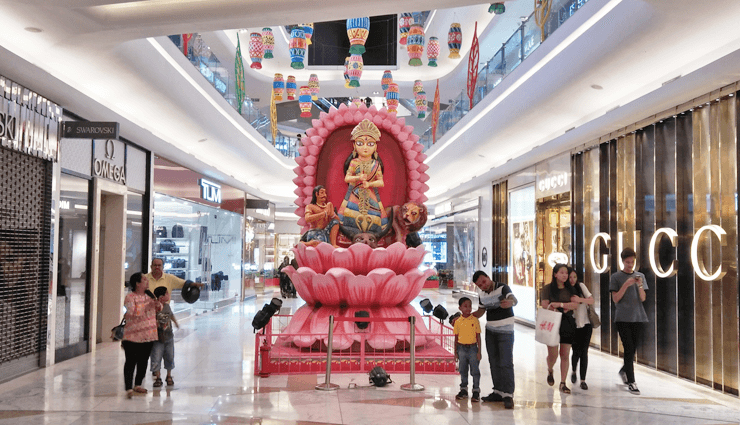 kolkata airport,shopping malls near kolkata airport,places to visit in kolkaya,malls to visit in kolkata