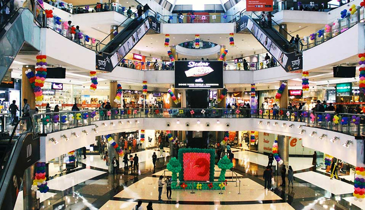 kolkata airport,shopping malls near kolkata airport,places to visit in kolkaya,malls to visit in kolkata