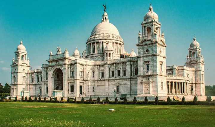 kolkata heritage buildings,historical landmarks kolkata,kolkata architectural treasures,walking tour kolkata,cultural heritage sites,kolkata sightseeing tour,historical walking trails,architectural wonders kolkata,kolkata historical architecture,landmarks in kolkata,kolkata tourism spots,heritage walks in kolkata,kolkata city exploration,cultural exploration kolkata,exploring kolkatas past,hidden gems kolkata architecture