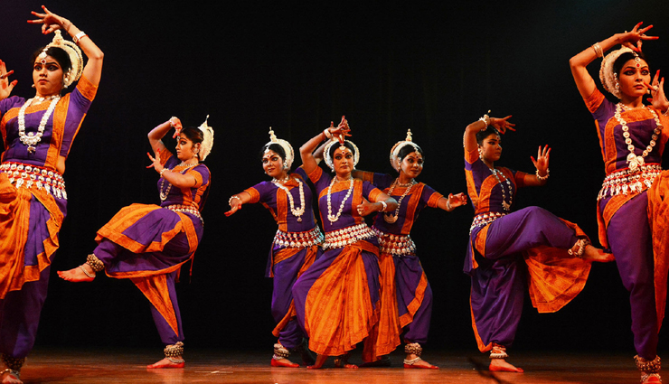 festival,winter festival in india,winter festival to enjoy in india,india tourism,tourist places in india to visit in winter,holidays,travel tips