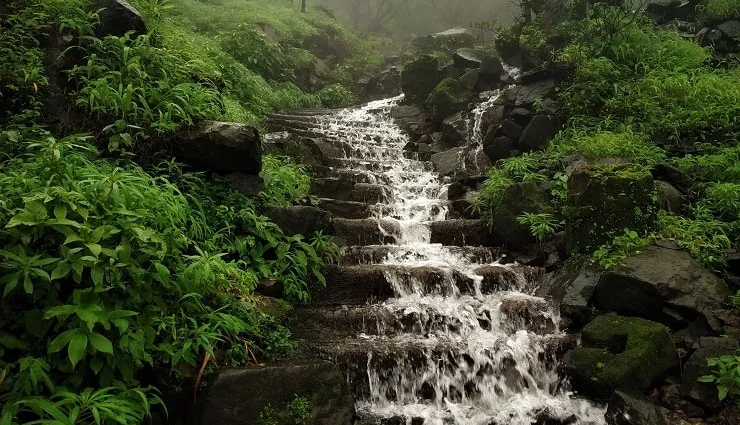 trekking places in maharashtra,best trekking spots in maharashtra,top trekking destinations maharashtra,maharashtra trekking trails,famous trekking forts in maharashtra,trekking in sahyadri mountains,adventure treks in maharashtra,hiking places in maharashtra,scenic treks in maharashtra,maharashtra trekking routes