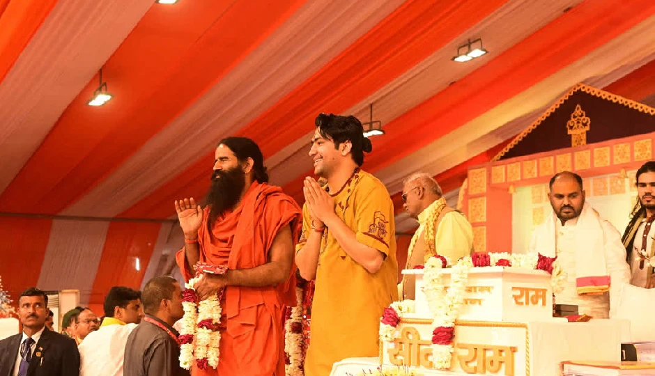 'गौ माता ही नहीं, बेटियों को भी बचाओ, तभी समाज सुरक्षित रहेगा' : आचार्य धीरेंद्र शास्त्री