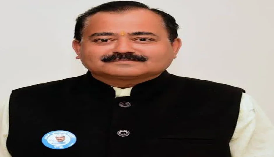 कोटा: ट्रैफिक चालान का विरोध पड़ा भारी, आप प्रदेश अध्यक्ष नवीन पालीवाल गिरफ्तार