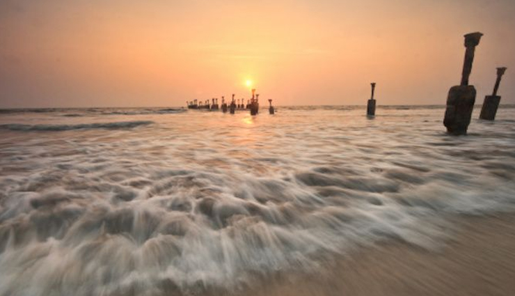 kozhikode attractions,places to visit in kozhikode,kozhikode tourist spots,must-see places in kozhikode,kozhikode sightseeing,kozhikode travel guide,best experiences in kozhikode,kozhikode landmarks,explore kozhikode,things to do in kozhikode,kozhikode historical sites,cultural attractions in kozhikode,hidden gems of kozhikode,kozhikode local experiences,outdoor activities in kozhikode,kozhikode heritage sites,kozhikode offbeat destinations,unique spots in kozhikode,kozhikode travel tips,family-friendly attractions in kozhikode,adventure in kozhikode,kozhikode landmarks to visit,food and cuisine in kozhikode,entertainment in kozhikode,shopping in kozhikode
