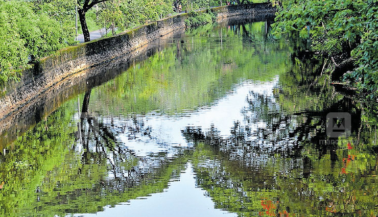 kozhikode attractions,places to visit in kozhikode,kozhikode tourist spots,must-see places in kozhikode,kozhikode sightseeing,kozhikode travel guide,best experiences in kozhikode,kozhikode landmarks,explore kozhikode,things to do in kozhikode,kozhikode historical sites,cultural attractions in kozhikode,hidden gems of kozhikode,kozhikode local experiences,outdoor activities in kozhikode,kozhikode heritage sites,kozhikode offbeat destinations,unique spots in kozhikode,kozhikode travel tips,family-friendly attractions in kozhikode,adventure in kozhikode,kozhikode landmarks to visit,food and cuisine in kozhikode,entertainment in kozhikode,shopping in kozhikode